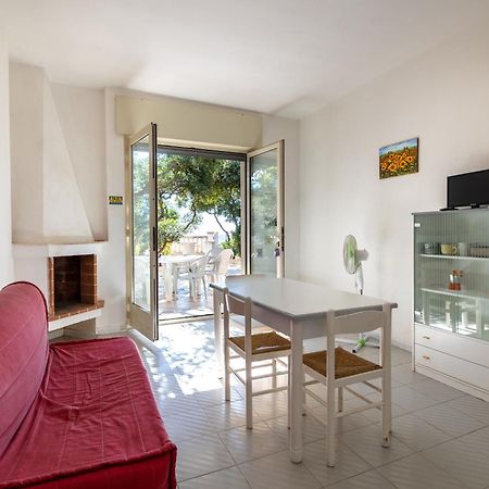 Residence Caletta มารีนา ดี มันกาแวร์ซา ภายนอก รูปภาพ
